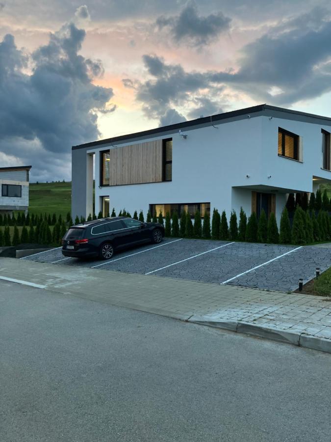 Luxury Apartments Maly Slavkov Экстерьер фото